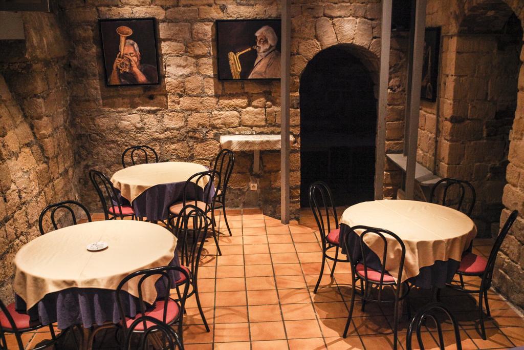 La Ferme Des Barmonts Aparthotel Villejuif Luaran gambar
