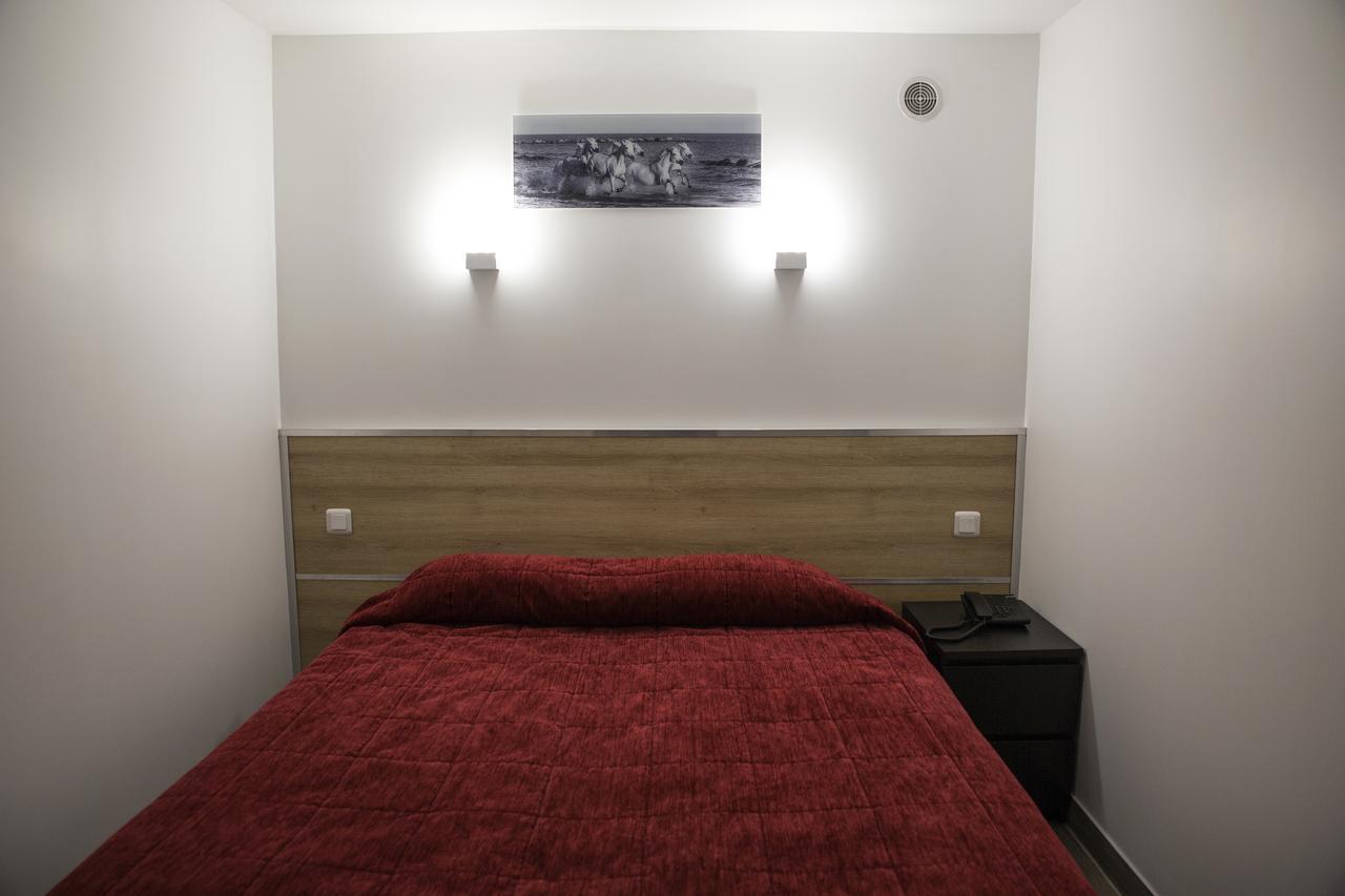 La Ferme Des Barmonts Aparthotel Villejuif Luaran gambar