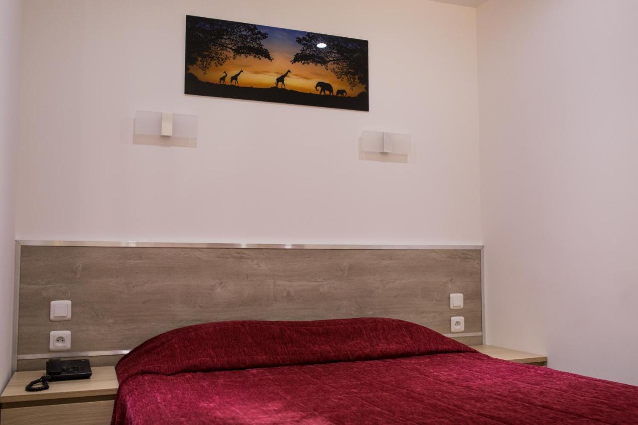 La Ferme Des Barmonts Aparthotel Villejuif Luaran gambar